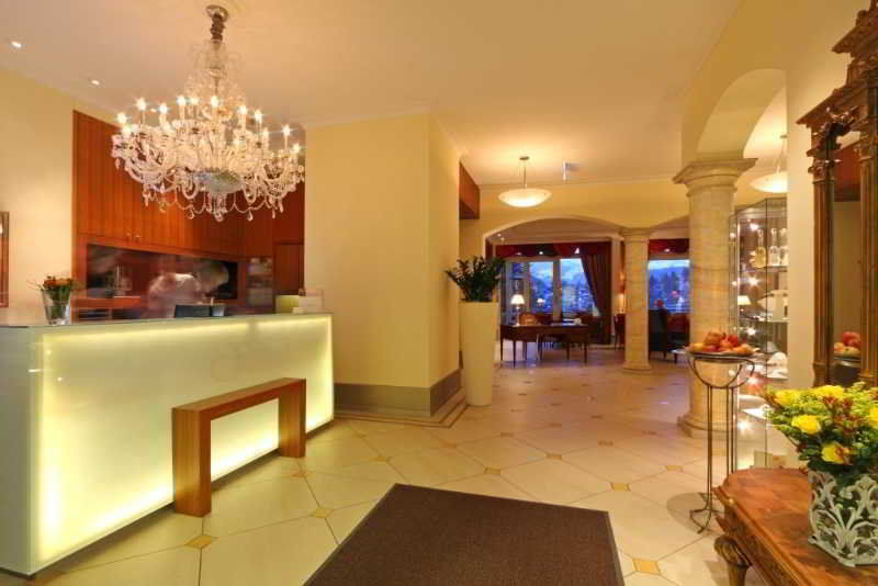 Hotel Eden Spiez Interior photo